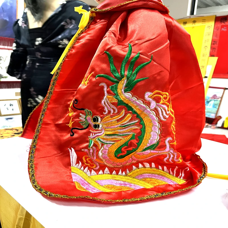 刺绣龙凤披衣双层金丝加厚双龙衣装饰披风斗篷披风