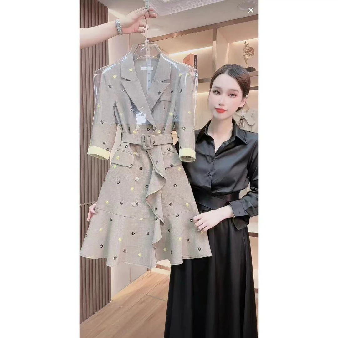 【语馨服饰】6765气质收腰显瘦连衣裙