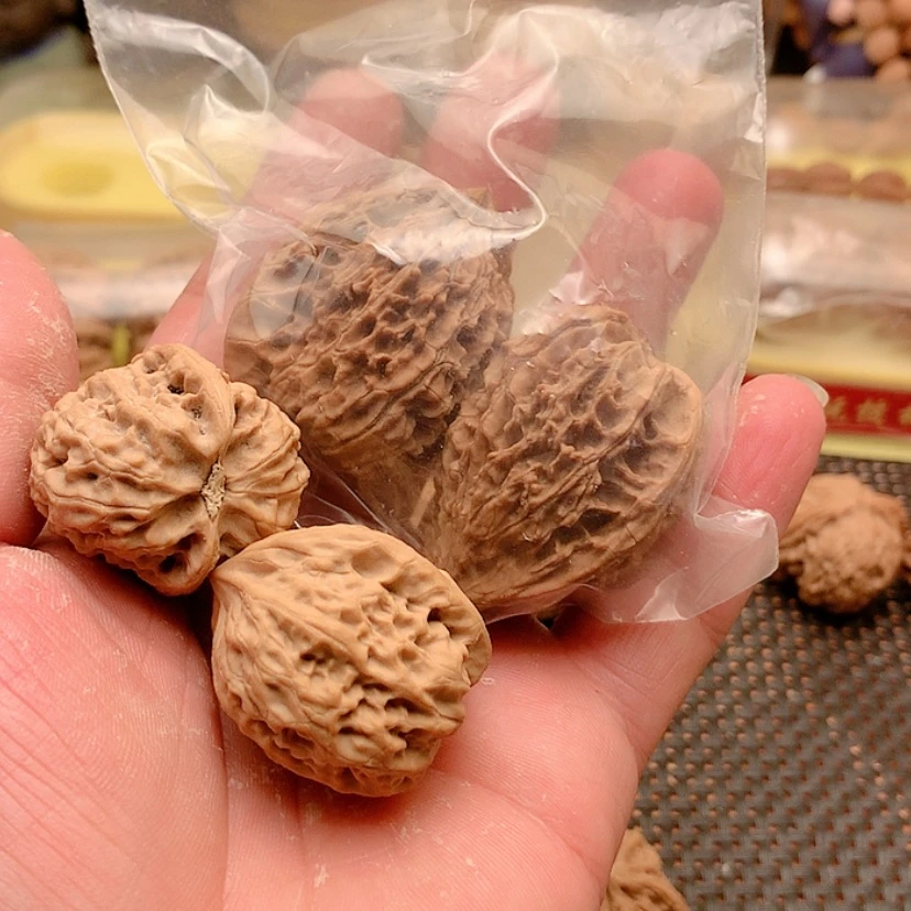 【闪购商品】文玩核桃把件愤***虫