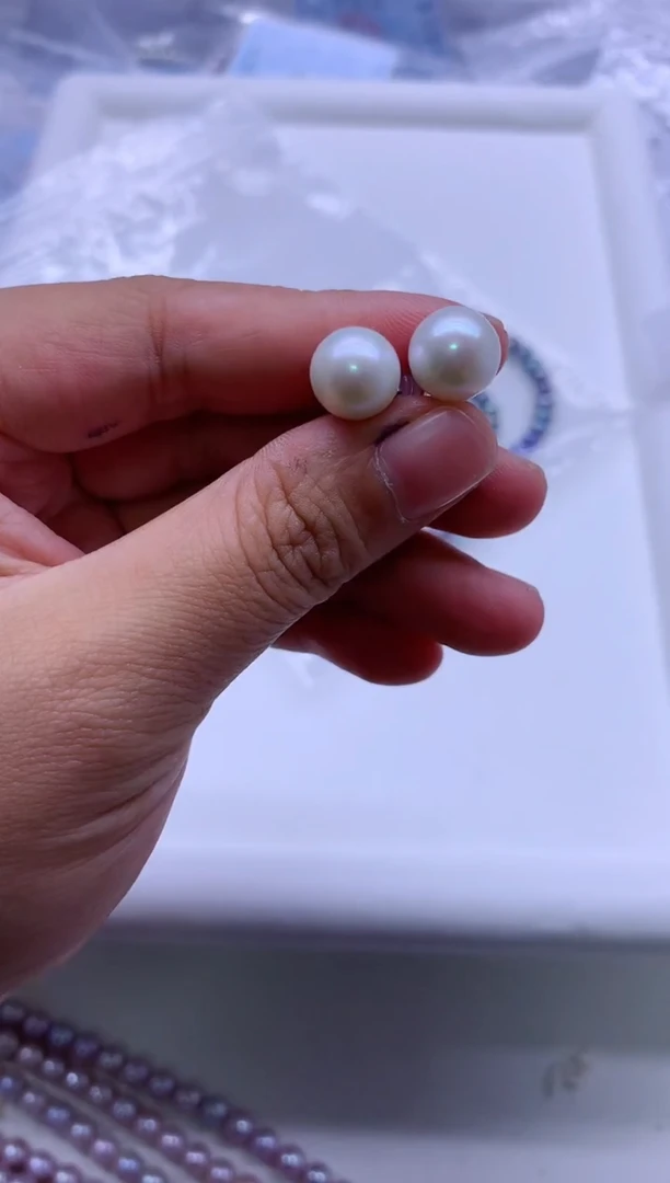 【闪购商品】淡水珍珠耳饰银S925镶嵌淡水珍珠耳钉