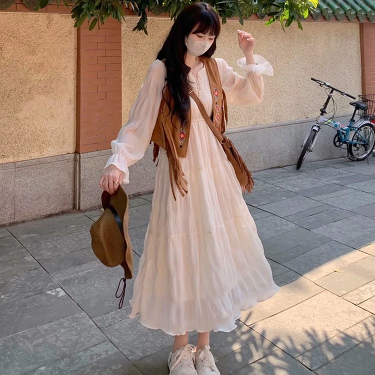 小个子温柔风V领长袖茶歇法式连衣裙设计感小众高腰长裙子度假裙