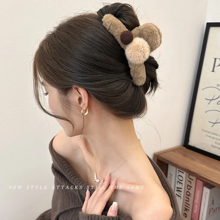 秋冬毛绒发夹头饰女毛毛抓夹后脑勺大号发卡2023新款头发鲨鱼夹子