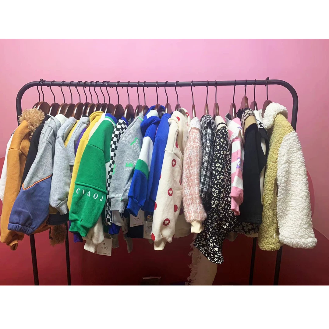 敏哥童装批发工厂店