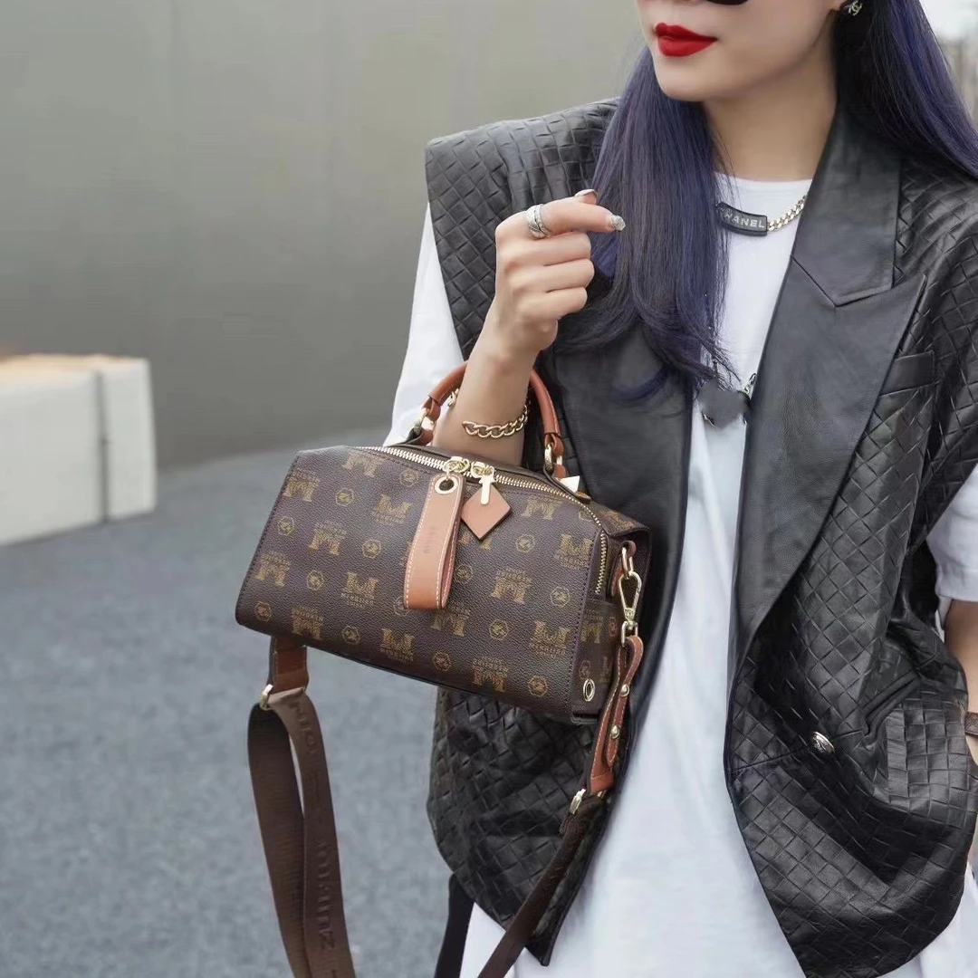 ［醉牛］波士顿枕头包新款小众四季百搭时尚洋气单肩斜挎手拎女士包