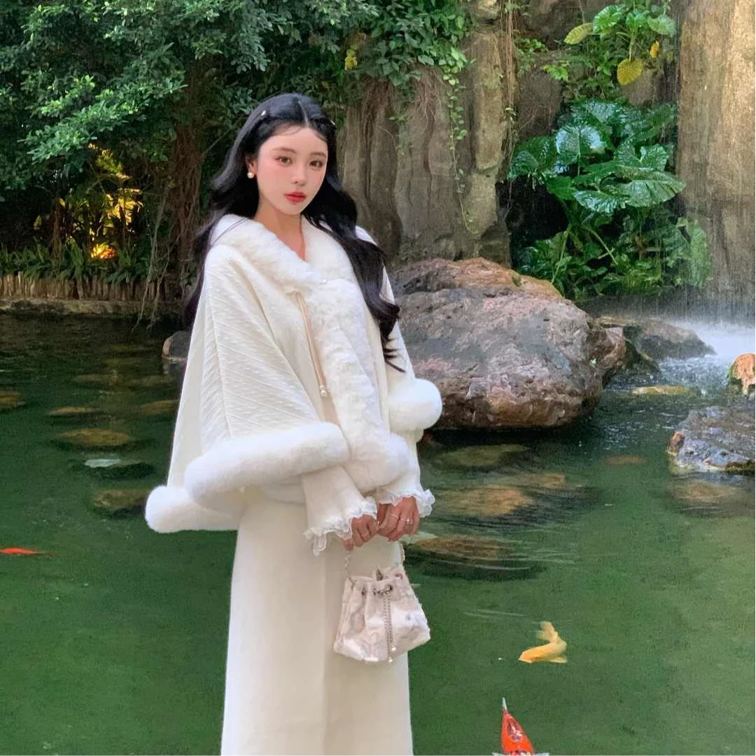 “青苍福利”【云朵舒芙蕾】新款温柔斗篷披肩百搭保暖毛绒