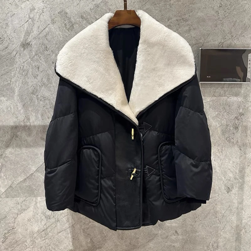 黑色咖色领皮毛一体鹅绒服