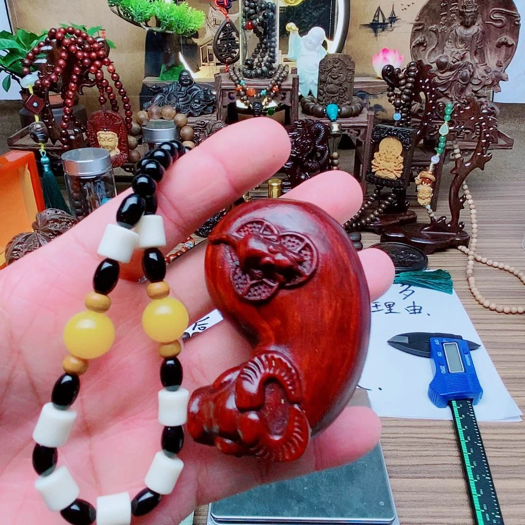 滴血莲花菩提手串