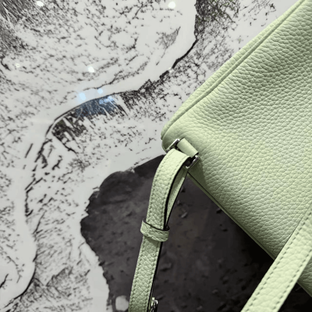 「稻田麦浪」 气泡绿双肩包