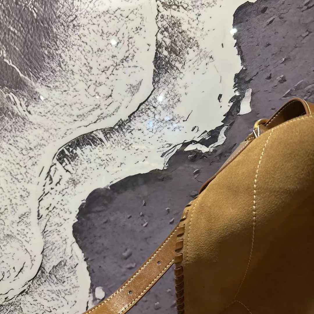 「樱莓果汁」饼干托特斜挎包