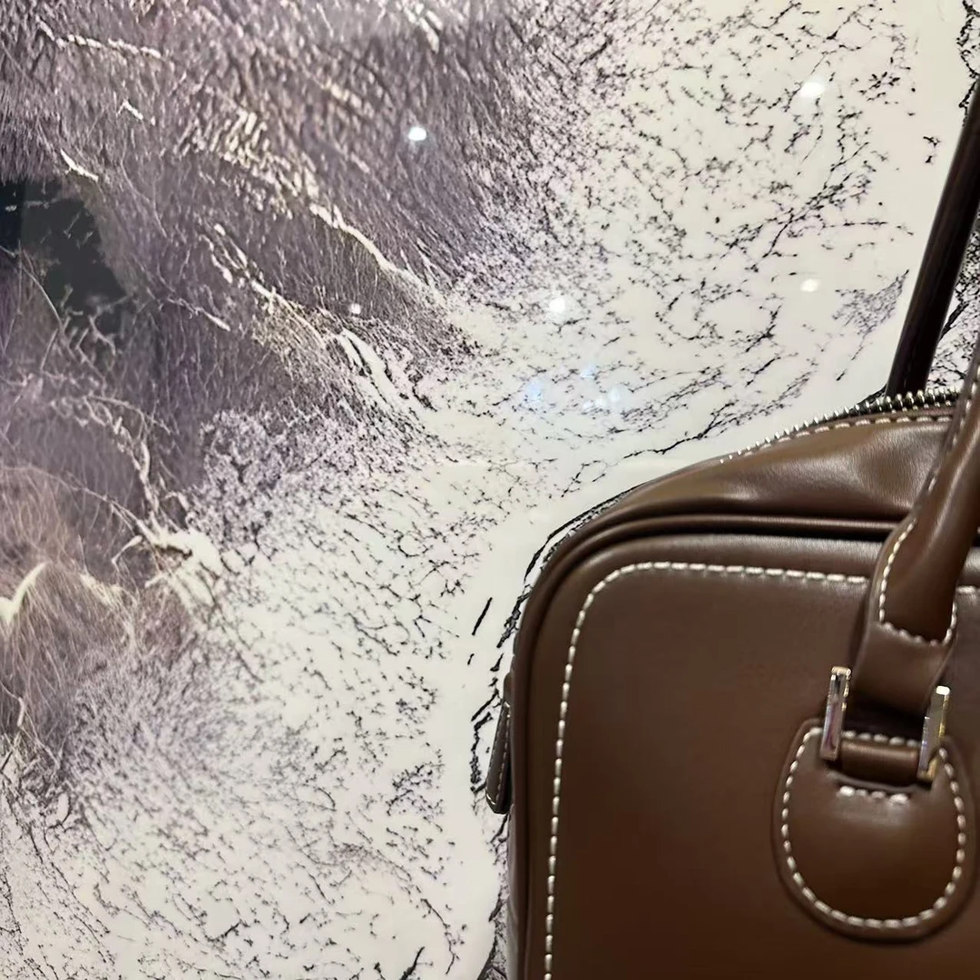 「伞语慕斯」咖色公文托特包