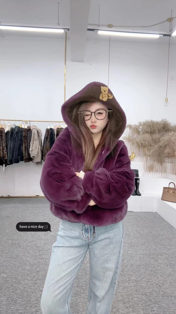 【阳雪】2024整貂水貂皮外套冬季皮草时尚女款 202473