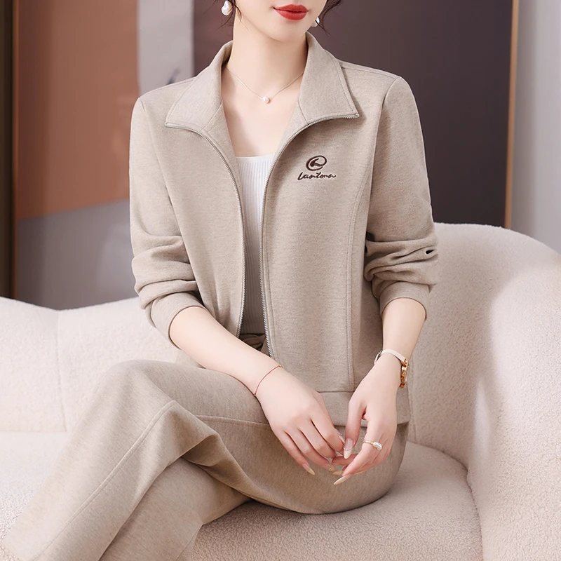 恩狐中老年女新款显瘦中年妈妈秋季减龄运动套装遮肉休闲三件套装