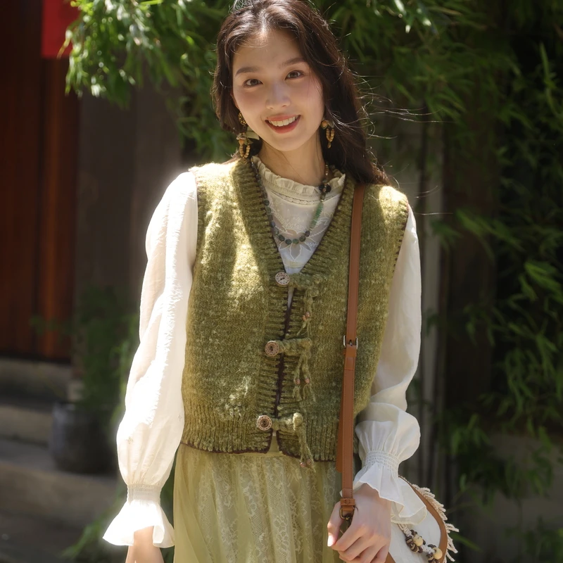 【商场同款】【情调文艺】菀壹2025新款小衫X00310431