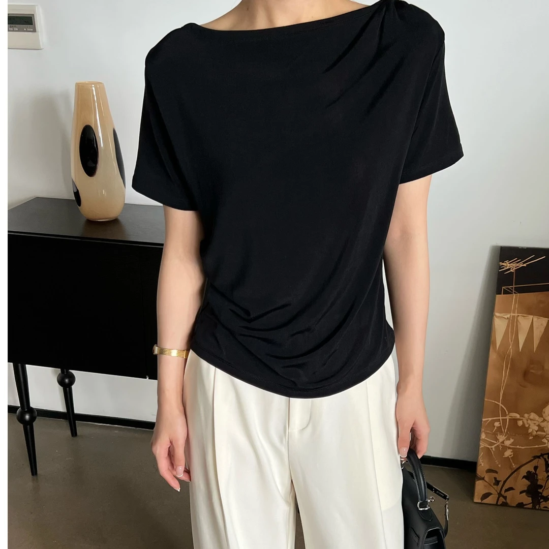 Olgα｜秋季新款时尚百搭设计感一字直角肩醋醋小衫D-XBLY-LS240