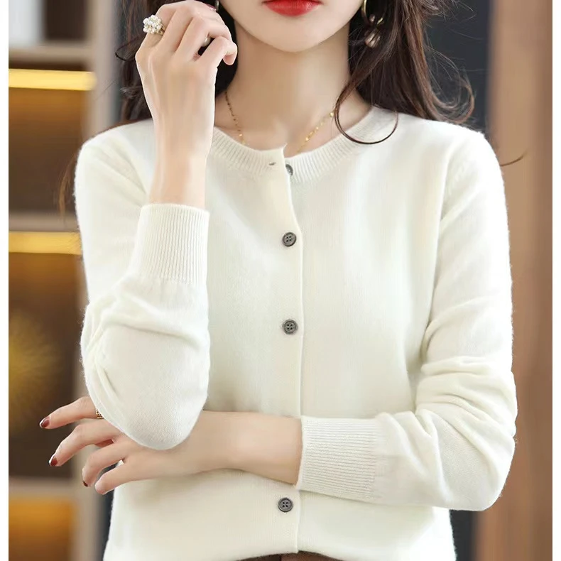 早秋针织开衫秋冬圆领针织衫打底修身外套女空调衫经典百搭毛衣
