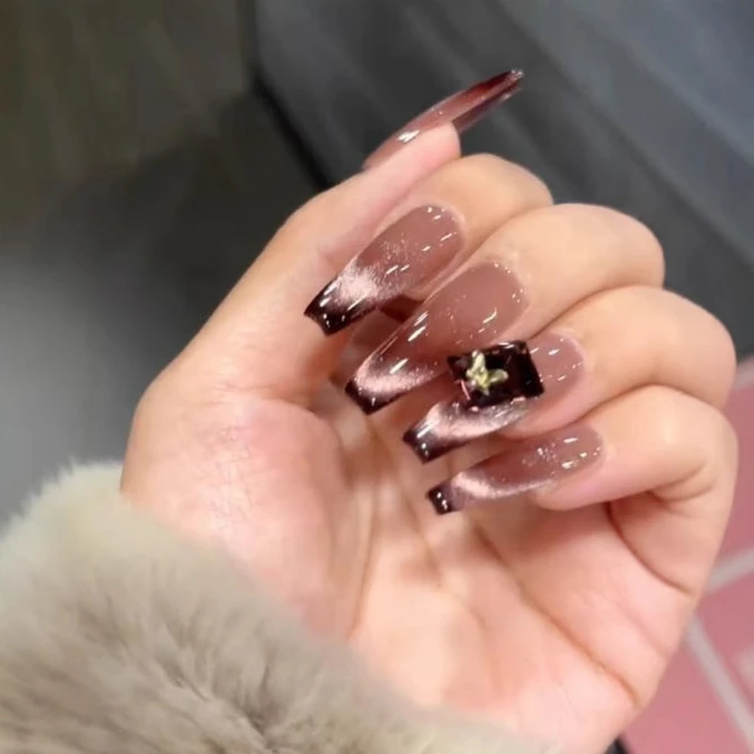 【黑糖话梅】话梅猫眼法式秋冬新款美甲纯手工穿戴甲显白美甲高级感