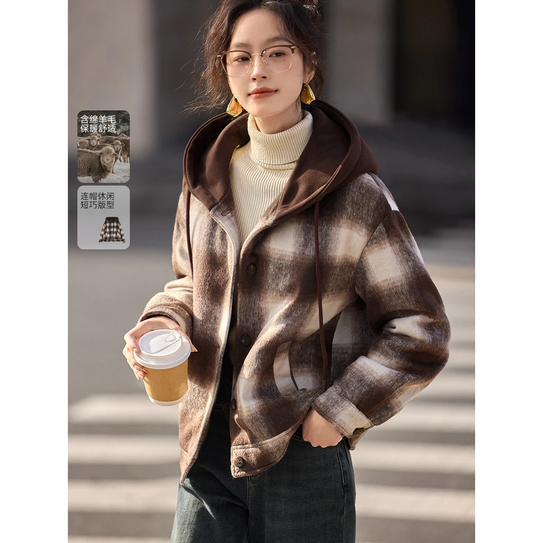 沫晗依美保暖格子呢料棉服2025冬新款时尚连帽抽绳设计感棉服3193