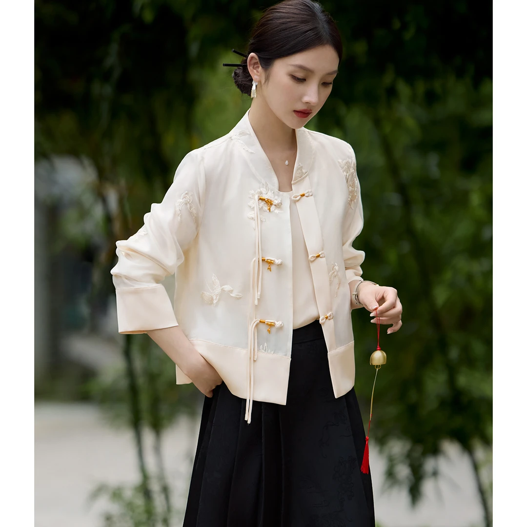 XWI/欣未2025夏新款新中式优雅韵味刺绣欧根纱拼接缎面外套2071