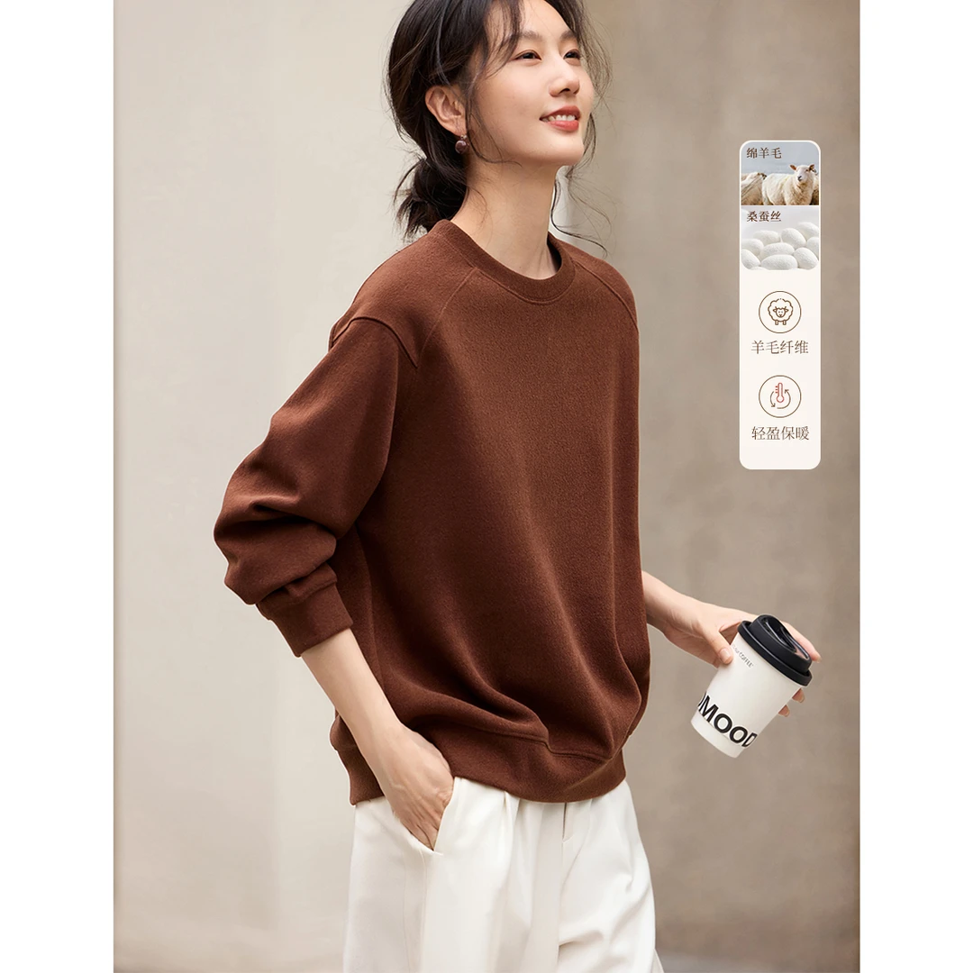 XWI/欣未2025冬季新款卫衣气质轻休闲慵懒感圆领圆领宽松女装4220