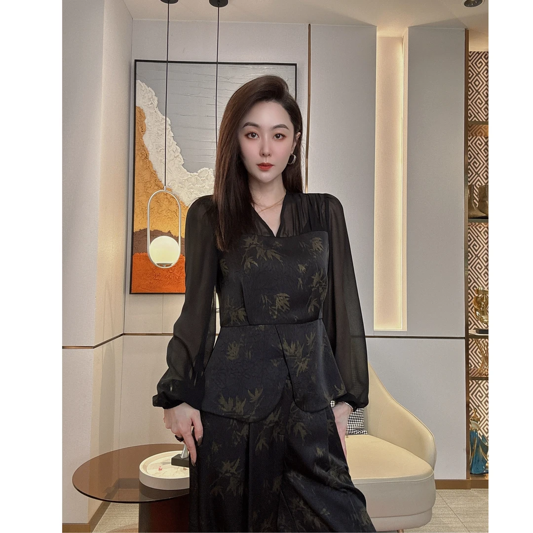 慕兰繁浮夏季新款国风中式百搭拼接V领长袖竹节印花衬衫MM-69221