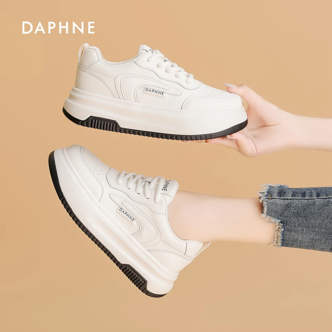 Daphne/达芙妮小白鞋女厚底2025冬季新款爆款ins百搭小众松糕板鞋