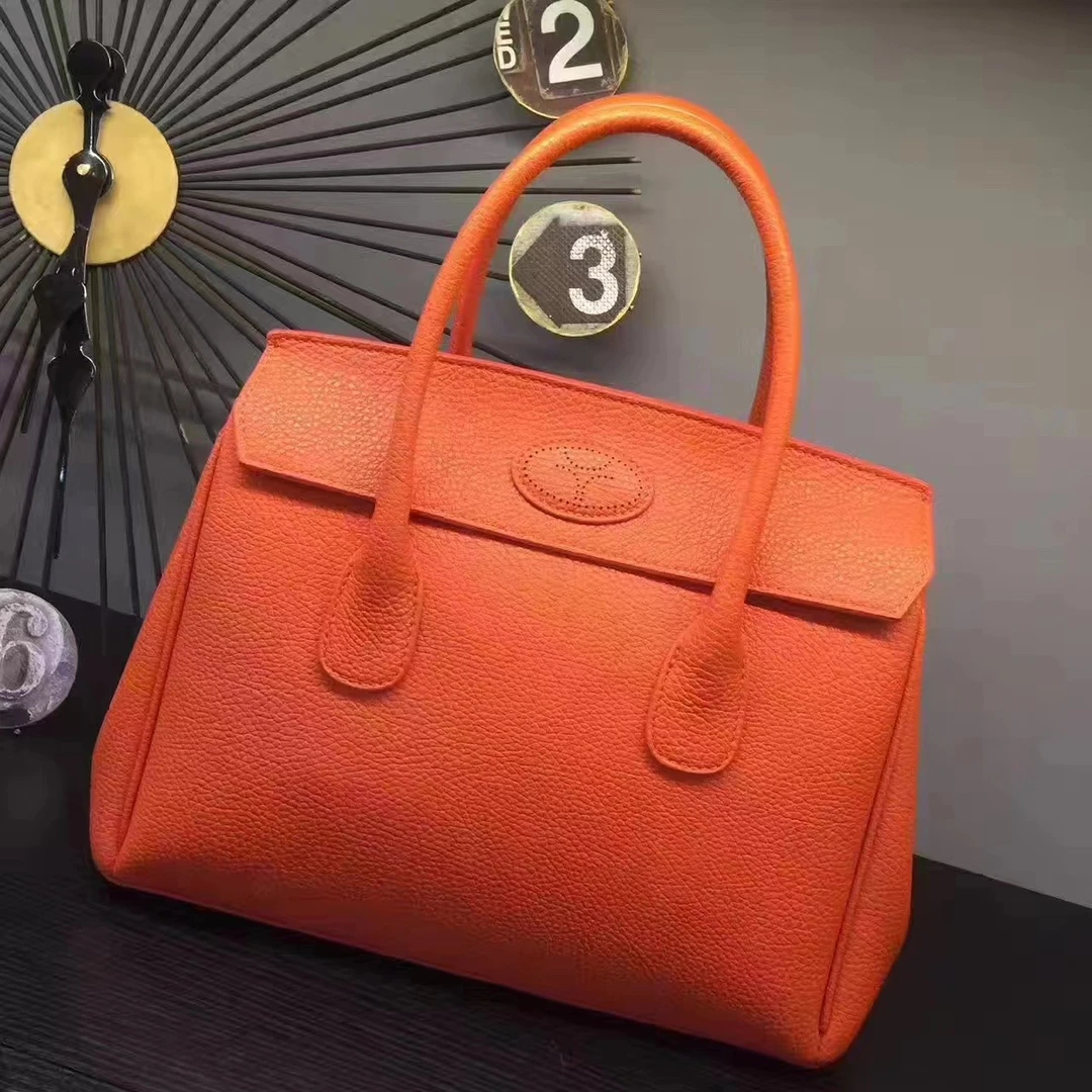 20枕投新款2024包包小马挂件