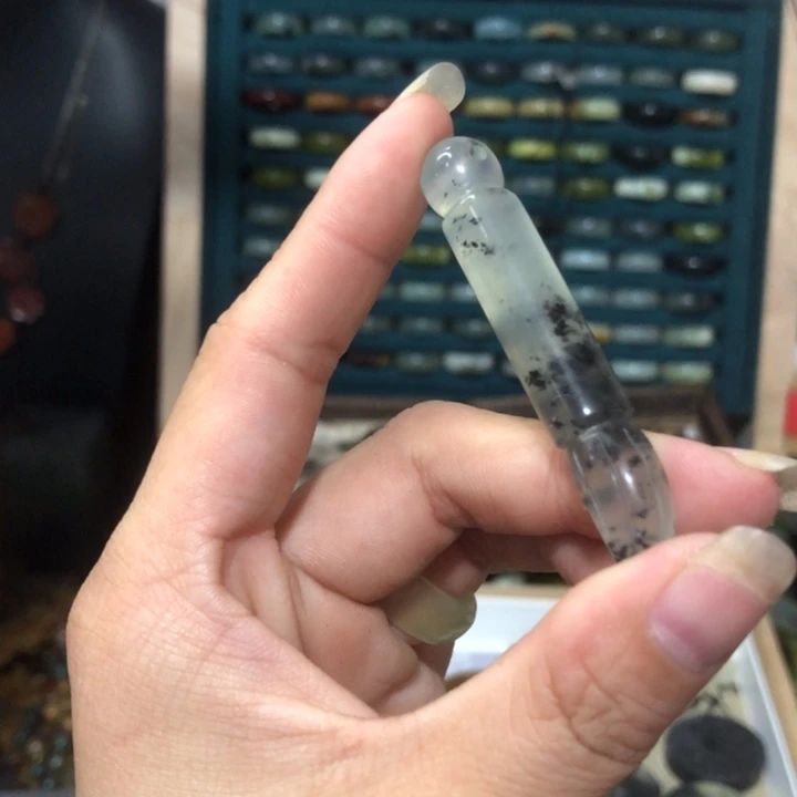 岫玉岫玉挂件未镶嵌
