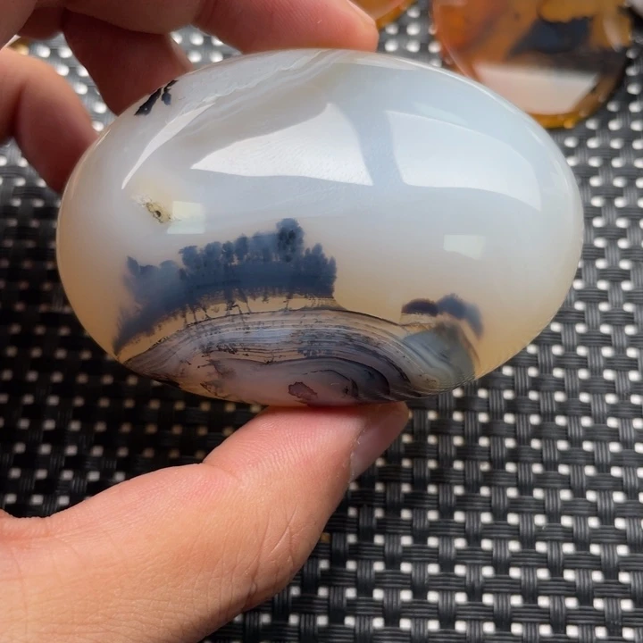 玛瑙/玉髓颈饰未镶嵌漠*