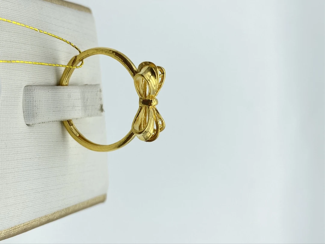 老庙黄金足金999精品5G镂空蝴蝶结活口戒指2.48克