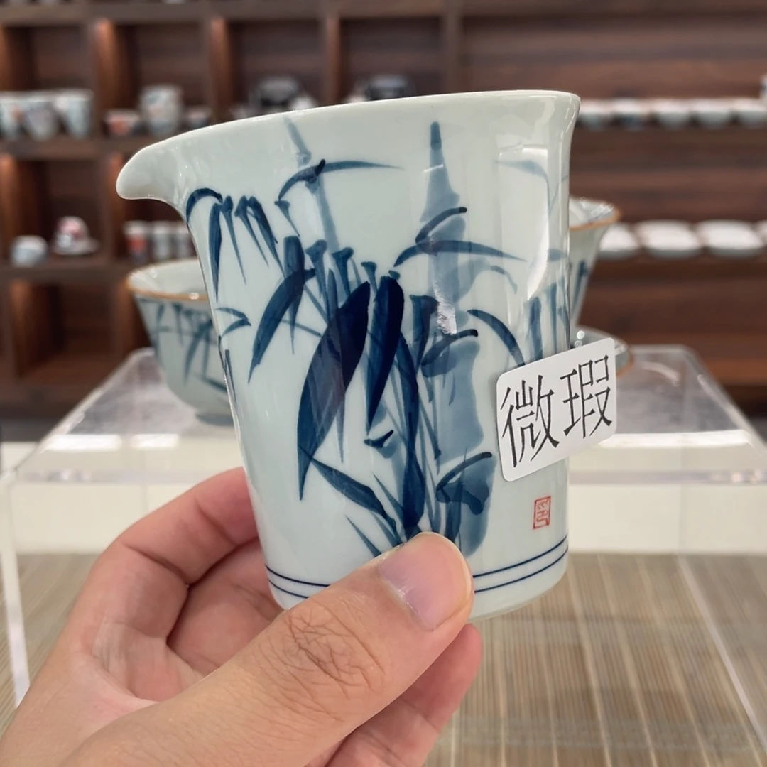 釉下手绘茶具微瑕