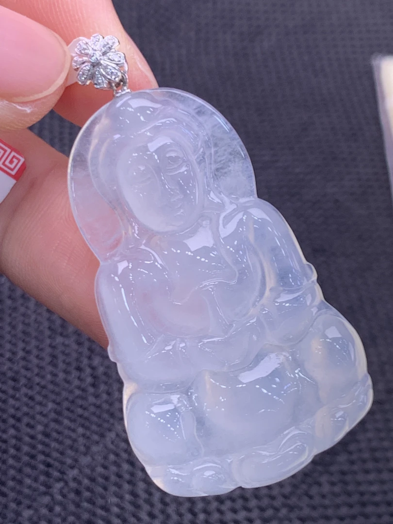 天然缅甸A货翡翠冰透观音