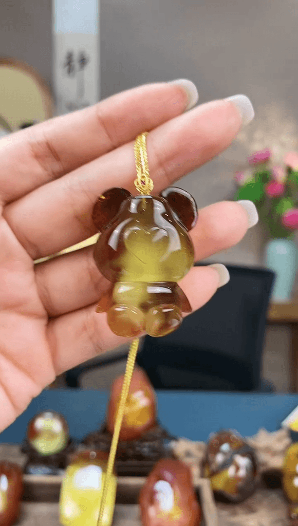 【闪购商品】琥珀裸石未镶嵌基地发货 一物一证 顺丰包邮