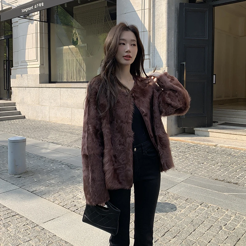 2024新款小湖羊皮毛一体外套女短款系真皮皮草外套两面穿皮板轻软