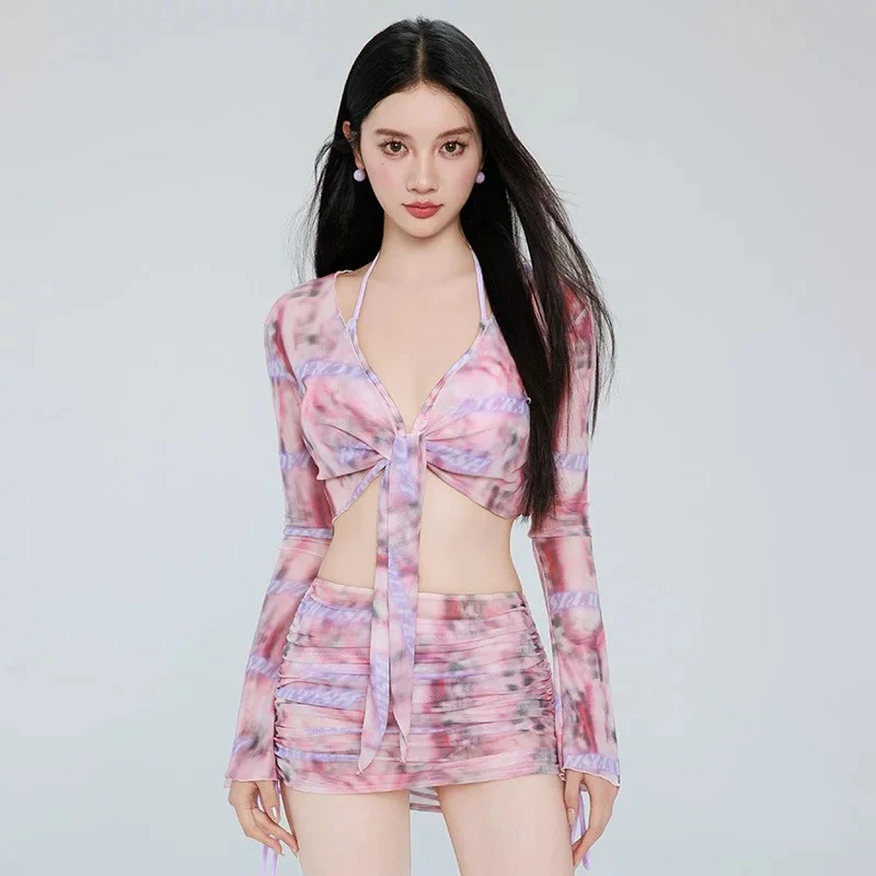 温泉海岛度假推荐比基尼泳衣女高级晕染风显白显瘦小胸聚拢