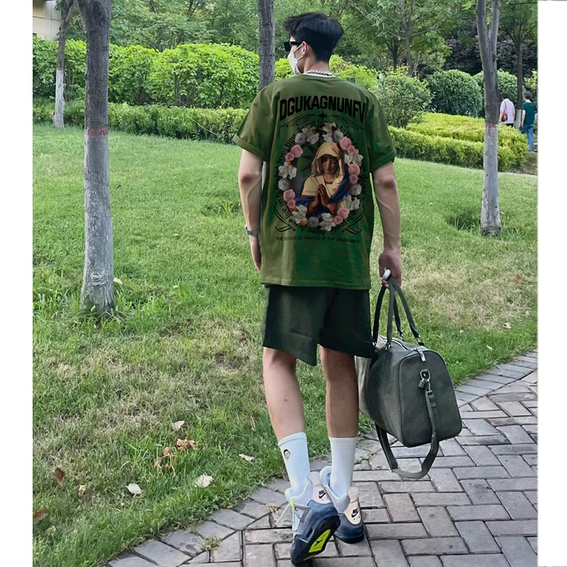 labzaa潮牌痞帅夏季创意圣女印花棉短袖T恤男宽松百搭打底衫上衣
