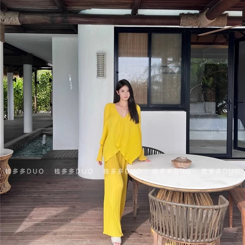 御姐风阔腿裤套装女夏高级感减龄显瘦两件套宽松设计感不规则上衣