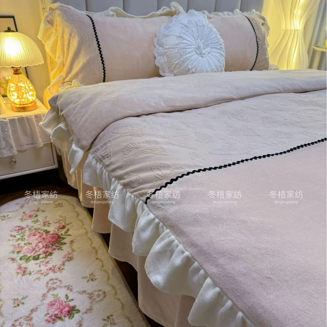 【冬梧严选】新款韩版高克重牛奶绒雕花蝴蝶公主风工艺款四件套