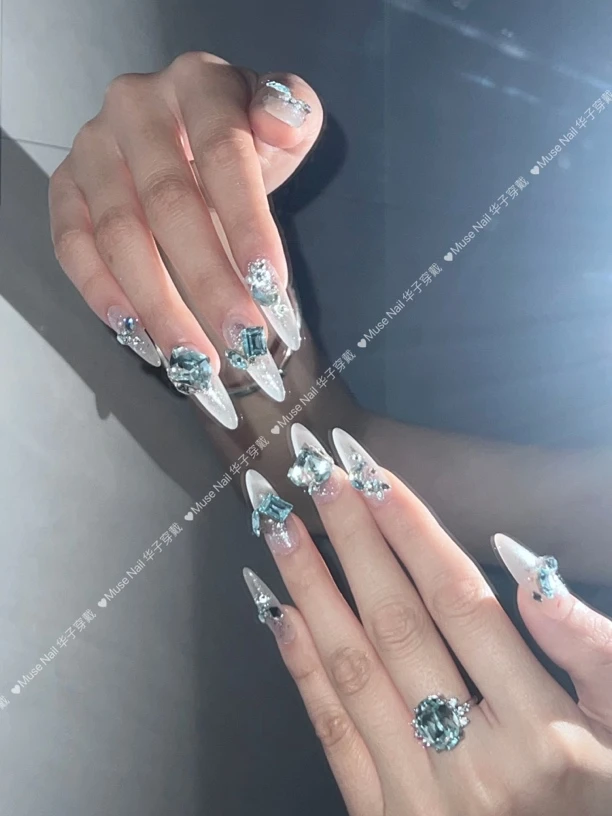 Muse Nail 风落亭 施华洛手工定制穿戴甲气质欧泊可反复佩戴高级