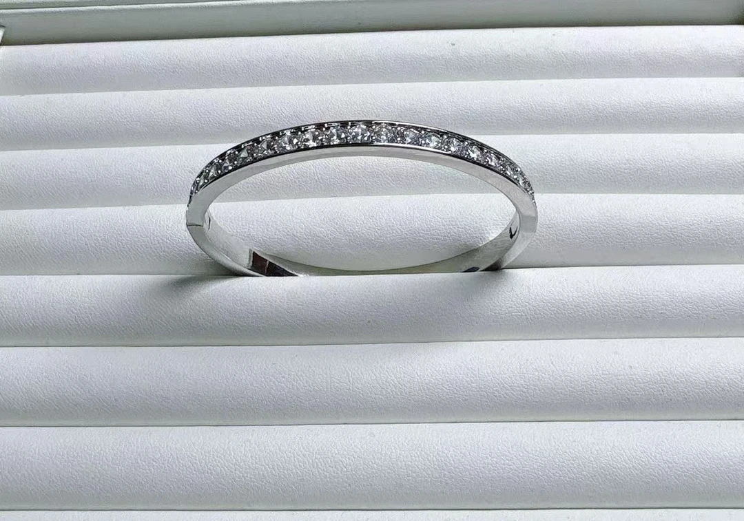 甄选手镯 白色手镯XS397