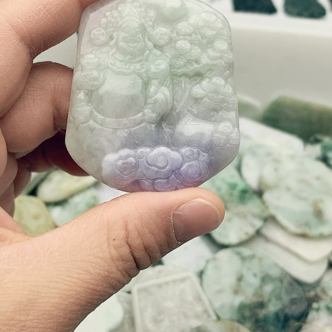 【闪购商品】翡翠颈饰未镶嵌