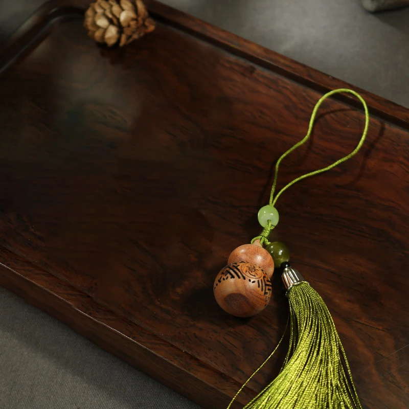 凰一品   镂空葫芦香囊挂件多样性发三个（配香丸）