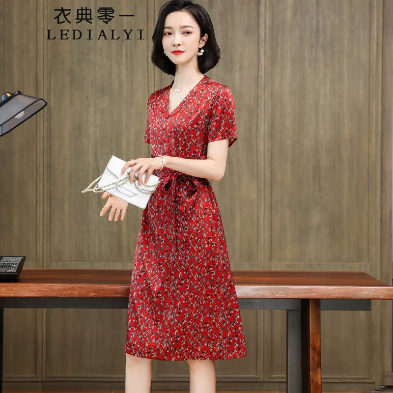 洋气真丝连衣裙2025新款高级感夏季中年妈妈装重磅桑蚕丝碎花裙子