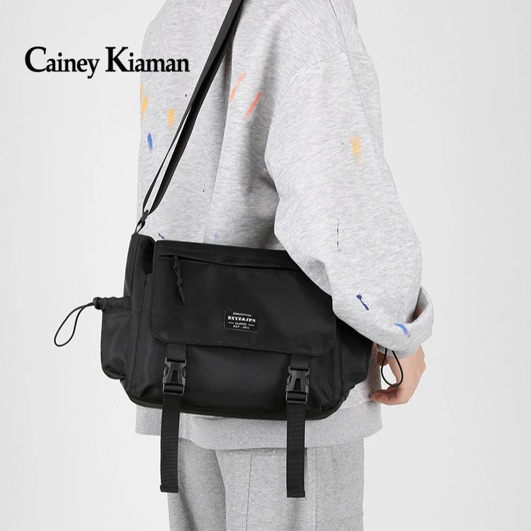 Cainey Kiaman肩包简约时尚2024新款男士斜挎包潮牌风潮流单肩
