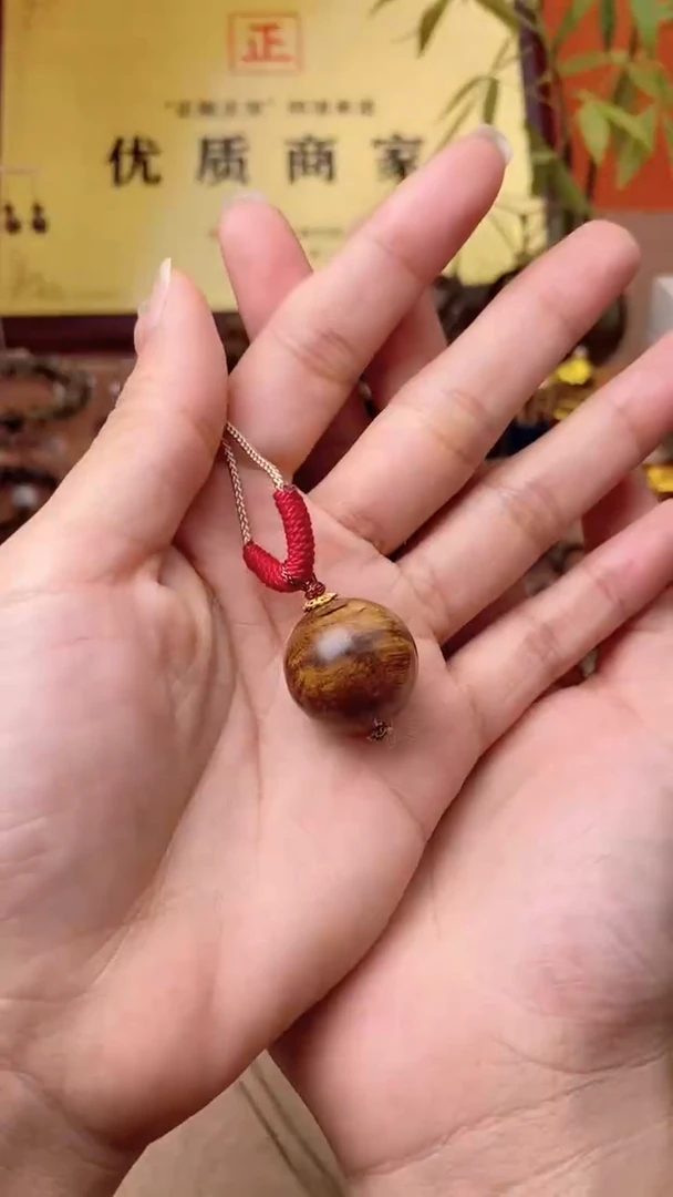 【闪购商品】沉香吊坠野生芽庄金运雷料留疤白棋沉水2.0锁骨链