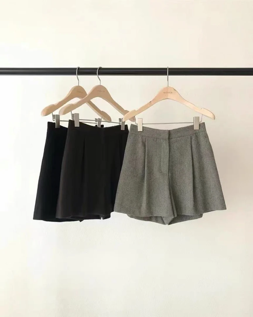 现韩国东大门代购OUNCE2024秋季宽松百搭通勤松紧腰显瘦休闲短裤