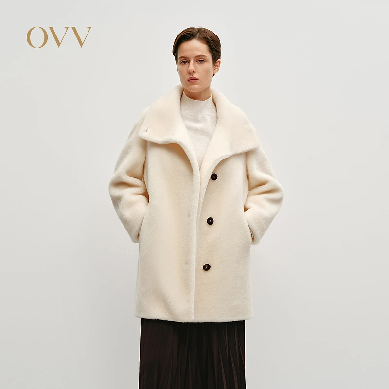 OVV秋冬新款女装毛绒感经典单排扣舒适保暖休闲大衣GWDAJ44113A