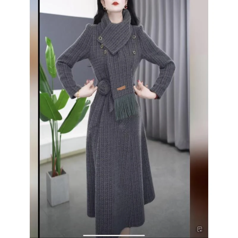 1收腰气质加厚中长款时尚洋气长袖显瘦复古女装秋冬围巾领连衣裙