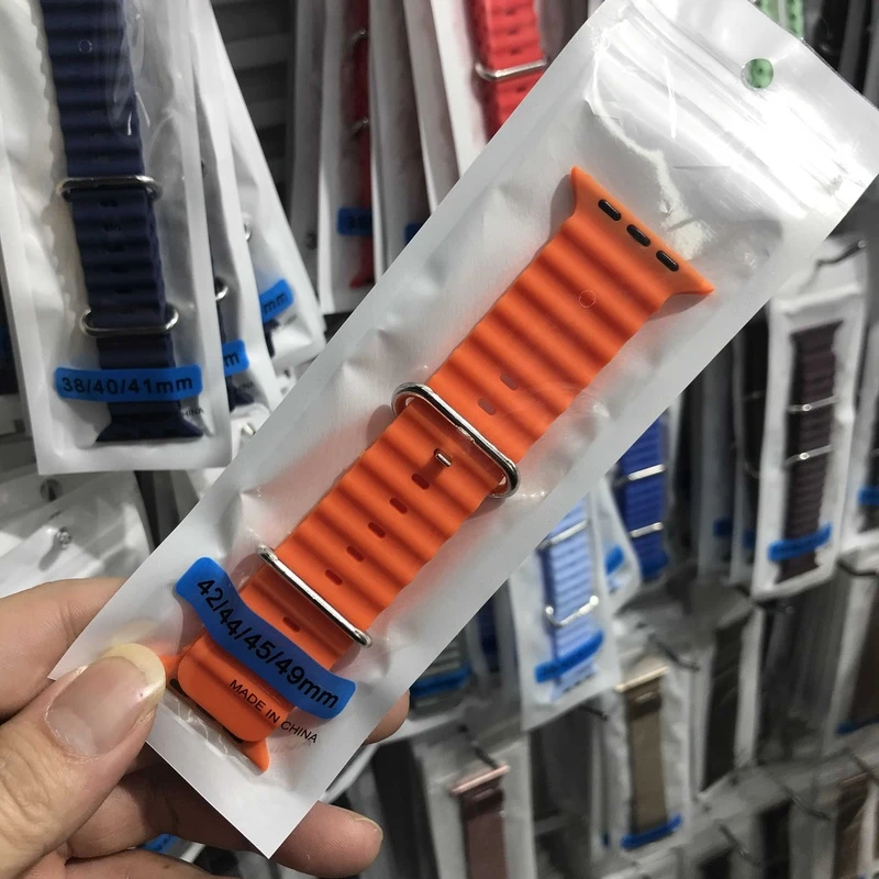 适用华强北智能手表智能手环35mm海洋硅胶表带运动款通用表带