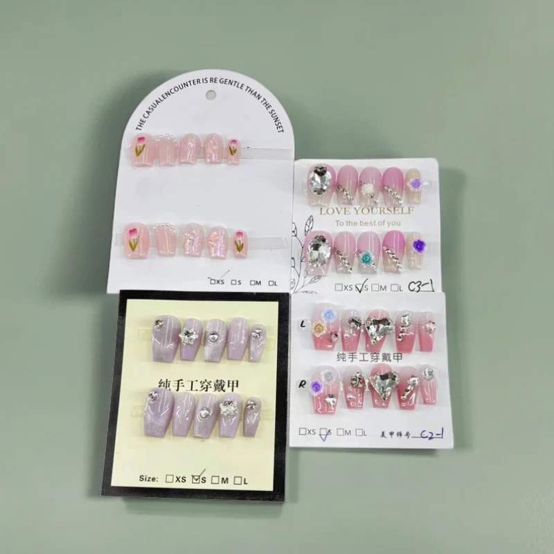 6136极简裸色穿戴甲（美甲）