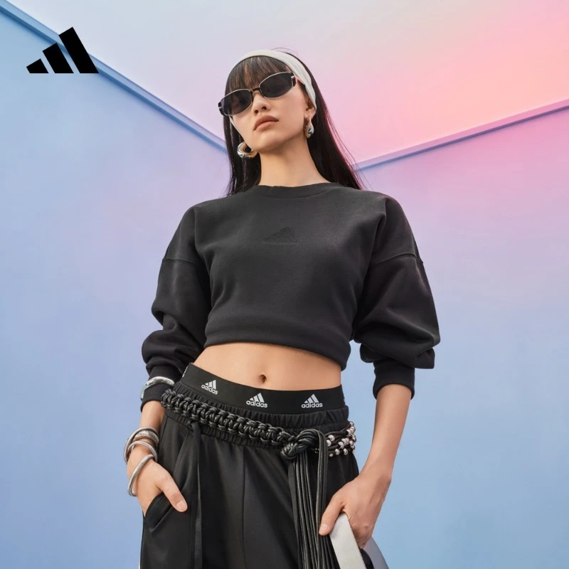 阿迪达斯官方 休闲宽松抓绒圆领卫衣套头衫女款秋季adidas IX3812